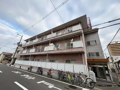 湯里コーポ【2階】の外観