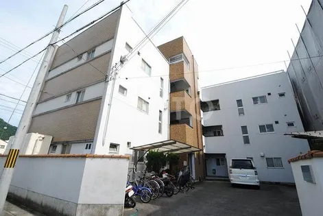 キャッスルKA【3階】の外観