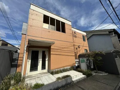 メゾン綾小路【0201号室】の外観