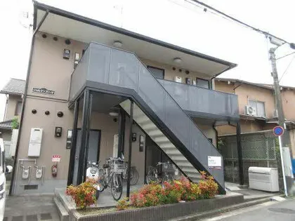 シャルマンスリーゼの画像