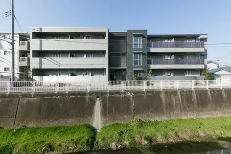 シャーメゾン ジー コート ホウゼンジの画像