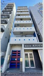 K Azur【6階】の外観