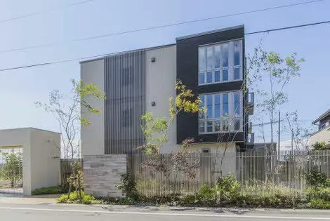 ブリリアント ステージ【0102号室】の外観