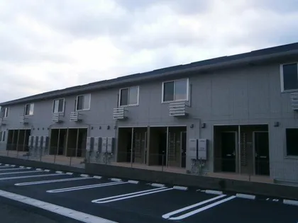 Une beau palais(エヌボーパレ)【2階】の外観