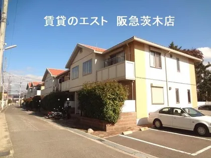 アルバ カーサA棟 B棟の画像