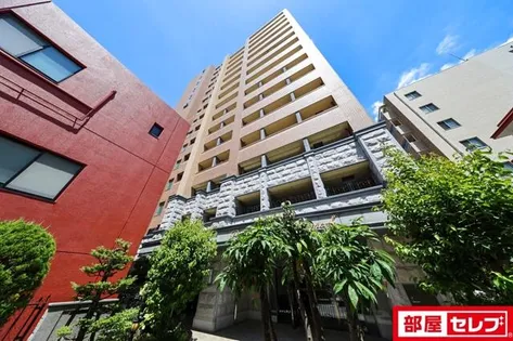 プレサンス泉セントマーク【7階】の外観