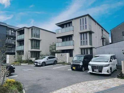 エスト ラフィーネ 香里園【0302号室】の外観