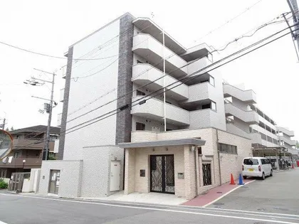 大阪府吹田市藤白台1丁目【マンション】の外観