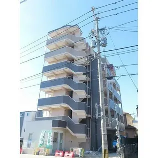 リラス2000年通りの画像