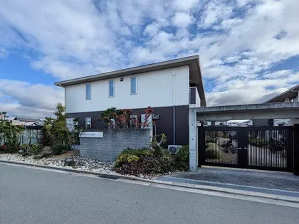 シャーメゾン ラルゴの画像