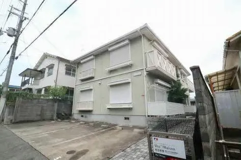 フラットK.Y.K【0102号室】の外観