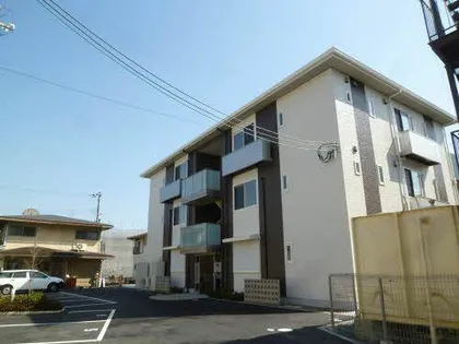 シャーメゾンINDAHの画像