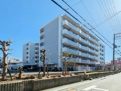 グランドール大池の画像