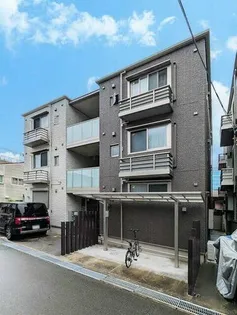 ラ・フロール大倉山【0102号室】の外観