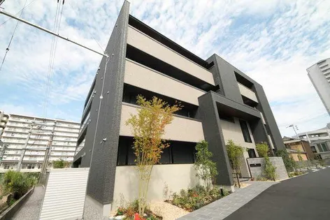 シャーメゾン草津プレミア【1階】の外観