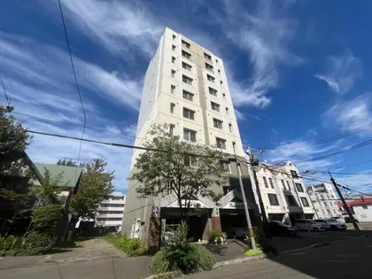 パークヒルズ北円山【7階】の外観