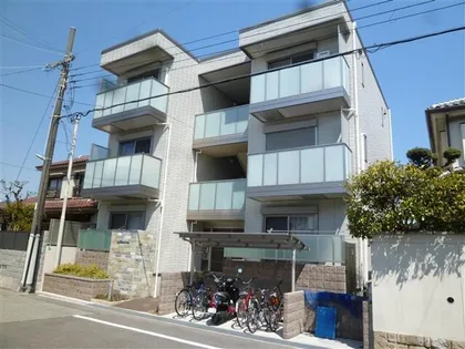 ユニピア甲子園の画像