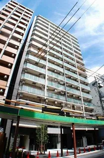 アーデンタワー本町イースト【13階】の外観