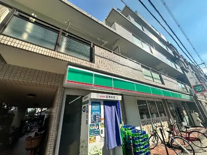 大阪府大阪市東淀川区小松2丁目【マンション】の外観