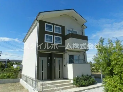 アラ ピエスの画像