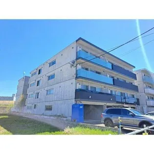 アールズ・コート【4階】の外観