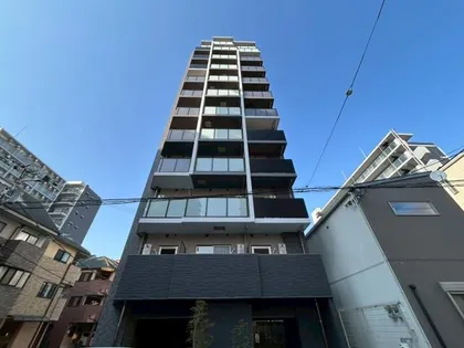 ファーストフィオーレ難波南アルマ【6階】の外観