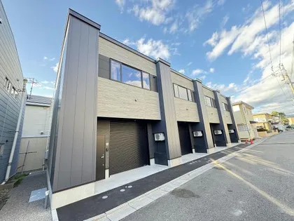 BASE G【1階】の外観