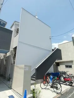 兵庫県尼崎市長洲東通3丁目【アパート】の外観