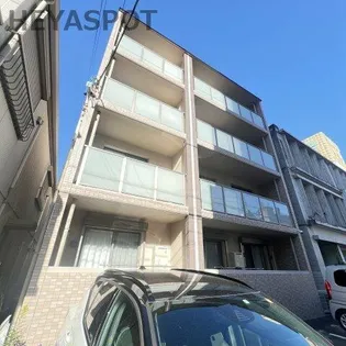 グランシャトゥ那古野【1階】の外観