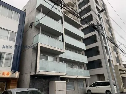 City Premier(シティプレミア)北6条【3階】の外観