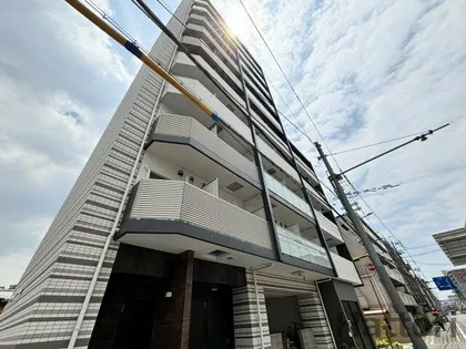 リブネスコート大阪大学前【2階】の外観