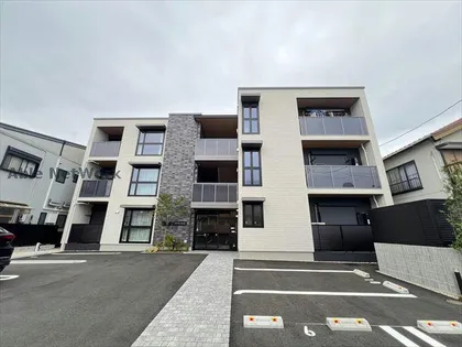 ホワイトベース【1階】の外観