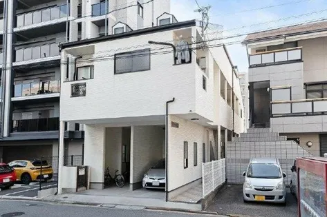 パプリカ渡辺通の画像