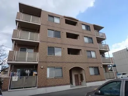 パークサイド川端【3階】の外観