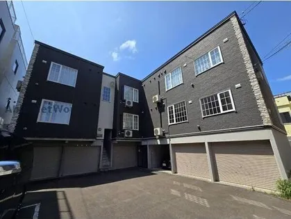 パルテール桑園【3階】の外観