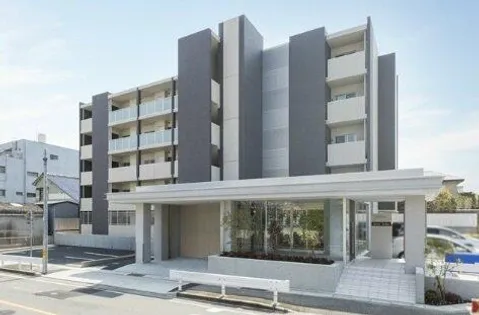 JOUIR ISSHAの画像