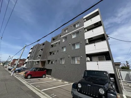 ラ ベルマ【305号室】の外観