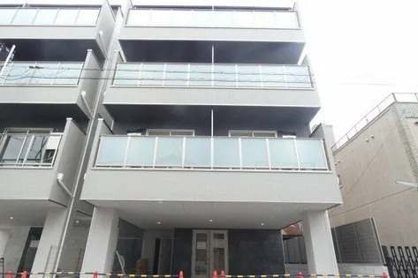 テラ山之内Ⅰ【2階】の外観