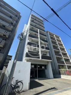 ライブガーデン新大阪【8階】の外観