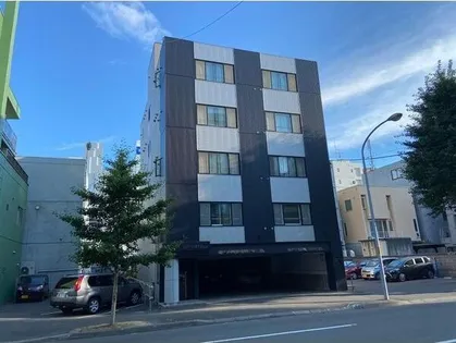 イー・エフ大通17ビル【4階】の外観