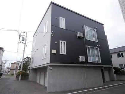 クラージュN16【3階】の外観