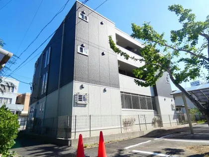 アール・オッツ【1階】の外観