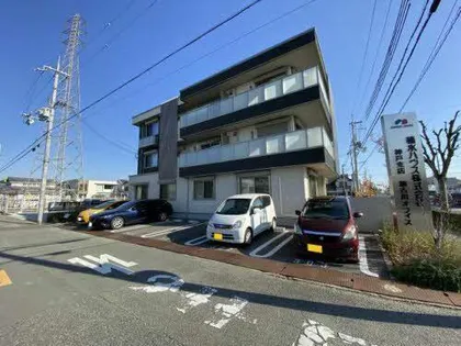 シャーメゾン北在家の画像