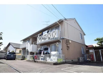 コートビレッジ日高【2階】の外観