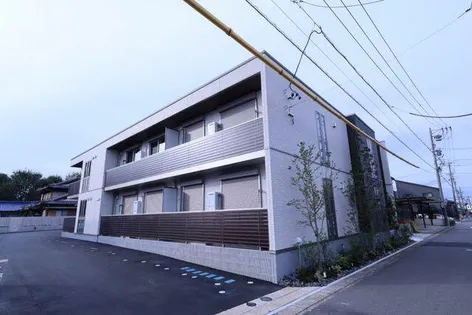 シャーメゾングルースの画像