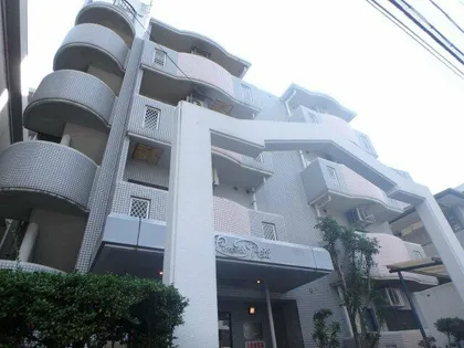 ルノンドプティ【3階】の外観