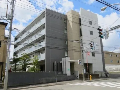 イーストウォールの画像