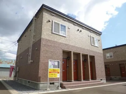 エルムプラシード1号館【1階】の外観