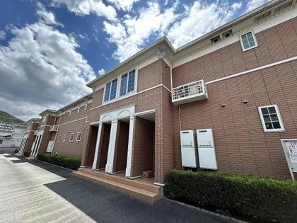 サイドアヴェニューの画像