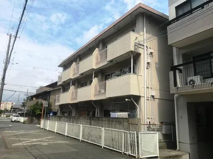 三興マンションの画像